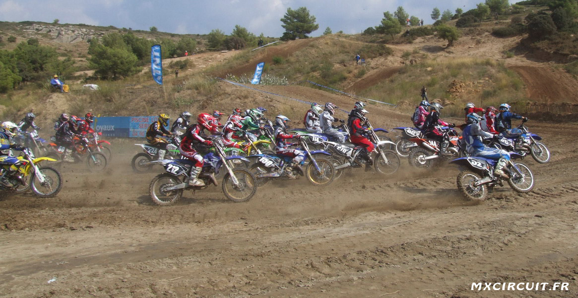 Vue du terrain de motocross 1